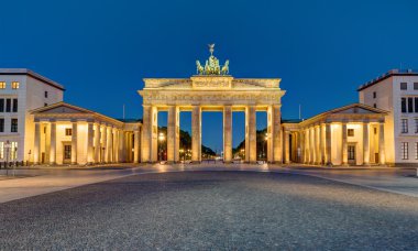 Geceleri Brandenburger Tor Panoraması