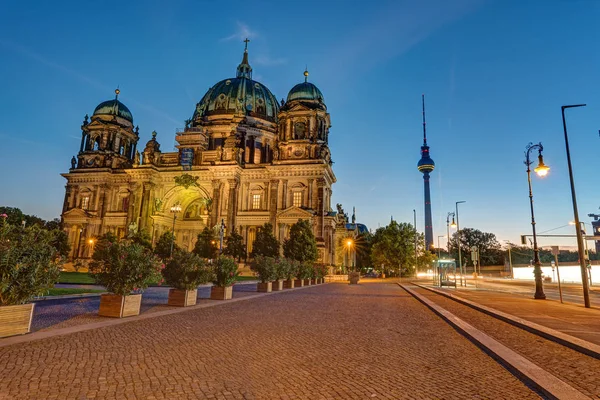 Katedra w Berlinie i wieża telewizyjna — Zdjęcie stockowe