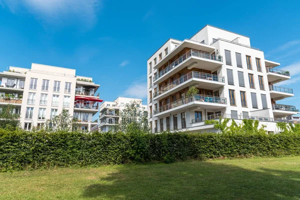 Modernas casas de apartamentos en Berlín —  Fotos de Stock
