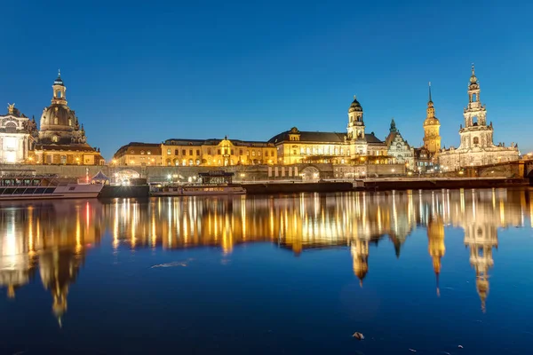 The center of Dresden at dawn — Stock Photo, Image