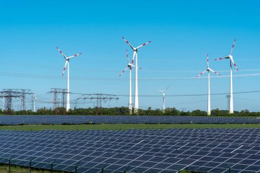 Yenilenebilir enerji ve güç ızgara çizgileri