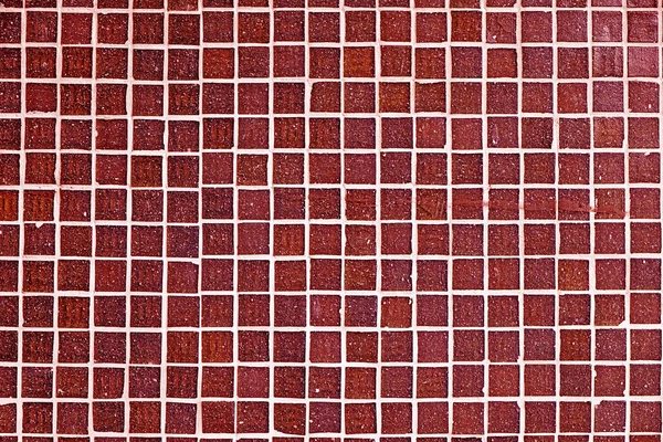 Червоний мозаїчною плиткою — стокове фото