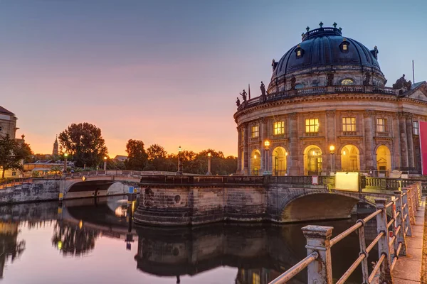 The Bode-Museum in Berlin at sunrise — Stock Photo, Image