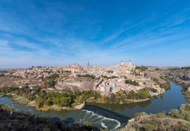 Toledo Tagus Nehri ile panoramik