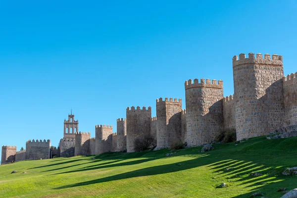 Oude Middeleeuwse Stadsmuur Van Avila Spanje — Stockfoto