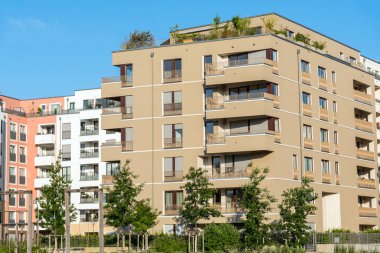 Berlin, Almanya'da görülen Modern bej townhouse