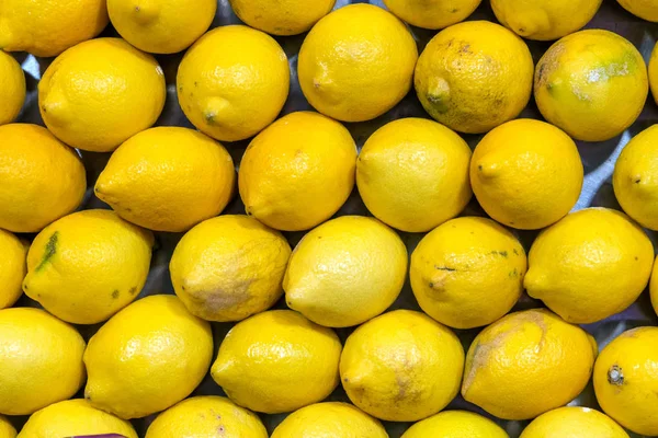Madrid Spanya Bir Pazarda Satışa Taze Limon — Stok fotoğraf