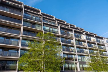 Cephe, Berlin Prenzlauer Berg bölgesinde görülen bir modern konut inşaat