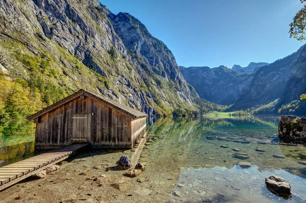 Der Obersee Den Bayerischen Alpen Mit Einem Hölzernen Bootshaus — Stockfoto