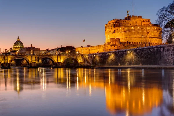 Castelo Santo Ângelo Basílica São Pedro Roma Entardecer — Fotografia de Stock