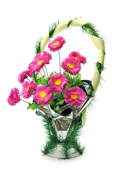 Krans van kunstbloemen voor begrafenis — Stockfoto