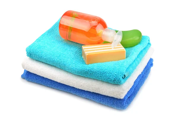 Towel, soap, shampoo — Stock Photo, Image