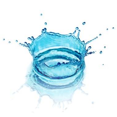 splash su üzerinde beyaz izole