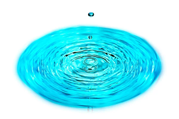 Drop of water falls into water — Stock Photo, Image