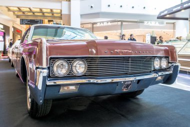 Moscow, Rusya Federasyonu-05 Mayıs 2017 40-70 yıl 20. yüzyıl önce nadir Otomobil Fuarı