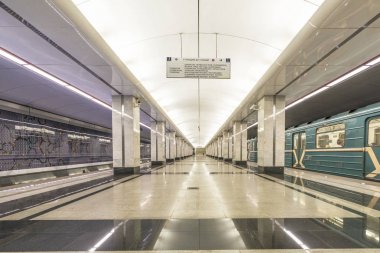 Spartak stadyumu yakınındaki yeni Moskova metrosu