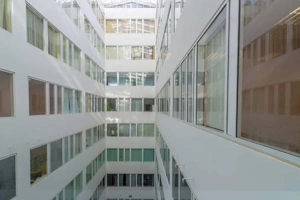 Innenraum Eines Modernen Repräsentativen Bürogebäudes — Stockfoto