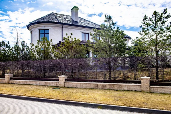 Zweistöckiges Haus Der Gehobenen Klasse Der Moskauer Region — Stockfoto