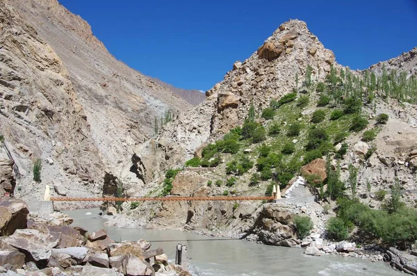 Krajobraz w pobliżu Kargil w Ladakh, Kaszmir — Zdjęcie stockowe