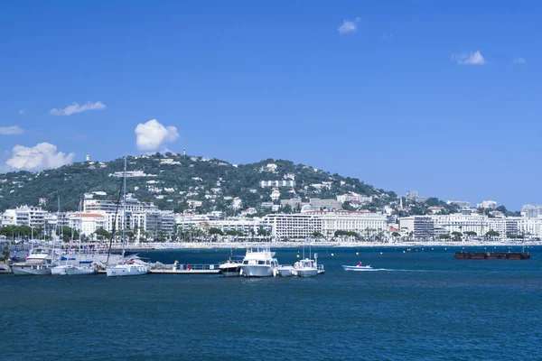 Yachts in Cannes Port Pierre Canto — Stock Photo, Image