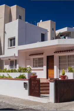 Kıbrıs'ta güzel modern villa 