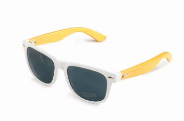 Bambu güneş gözlüğü 