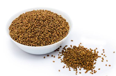 Beyaz kase ile ham buğday un 