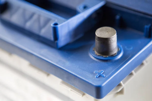  Araba için mavi pil