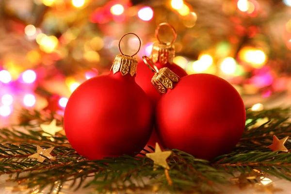 Kırmızı Noel topları — Stok fotoğraf