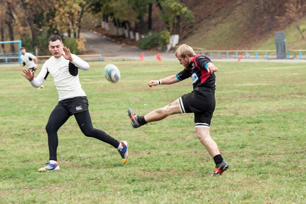Rugbyspelers in actie — Stockfoto