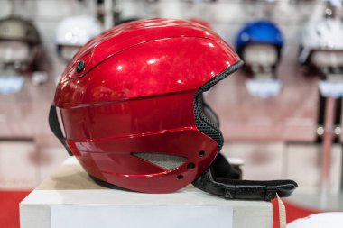 Kayak kask ve Kayak gözlüğü mağazasında.