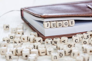 Word yargıç eski ahşap tablo.