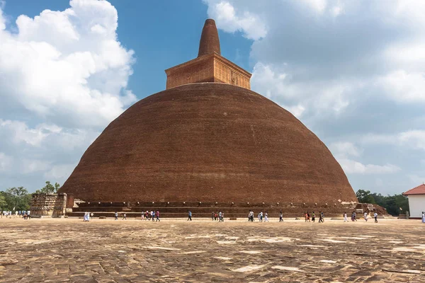 Jetavana Dagoba marco de Anuradhapura, Sri Lanka, Ásia . — Fotografia de Stock