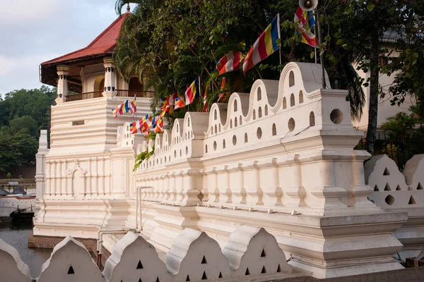 Templo do dente em Kandy, Sri Lanka — Fotografia de Stock
