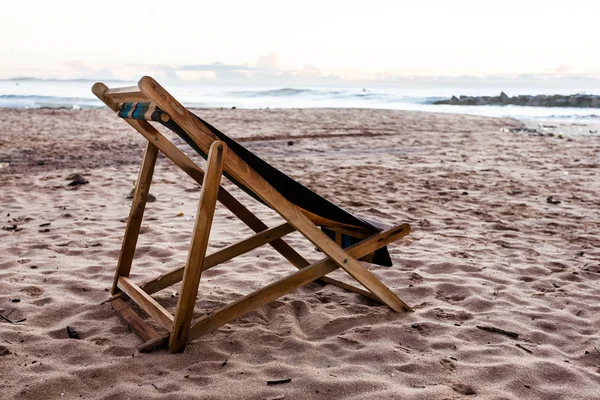 Tropiska stranden på sri lanka. — Stockfoto