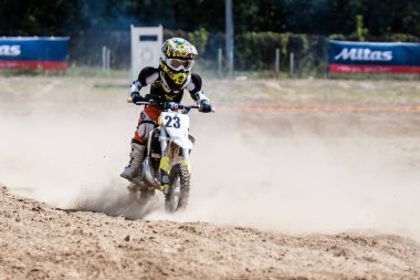 Aşırı spor motosiklet, motokros rekabet 