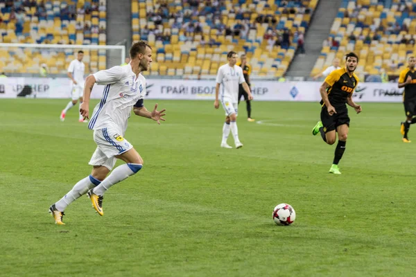 Pertandingan sepak bola Liga Champions Dynamo Kyiv Young Boys — Stok Foto