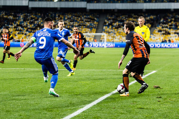 Матч Премьер-лиги Украины "Динамо" Киев - Донецк
