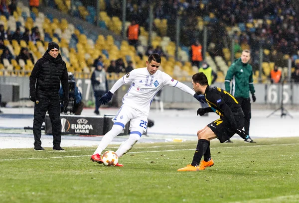 Ντιναμό Κιέβου - ΟΥΕΦΑ Γιουρόπα Λιγκ ποδοσφαιρικός αγώνας στα ΑΕΚ Fc — Φωτογραφία Αρχείου