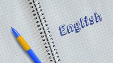 İngilizce 'yi defter ve animasyon kağıdına yazmak.