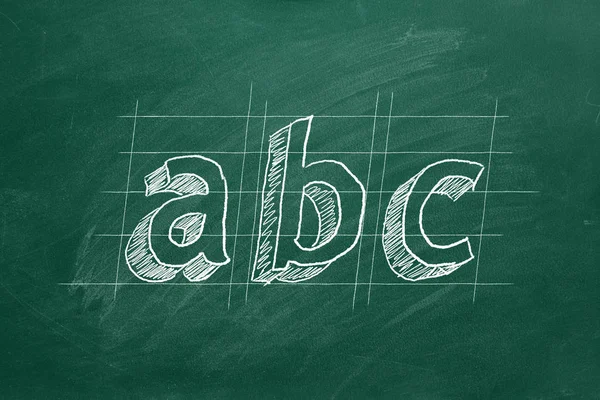 Abc-pierwsze litery alfabetu angielskiego na greenboardzie — Zdjęcie stockowe