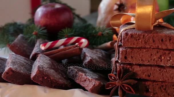 Dulces de Navidad y bastón de caramelo — Vídeos de Stock