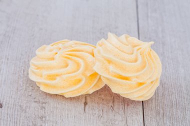 Yellow Meringue Banana Flavor