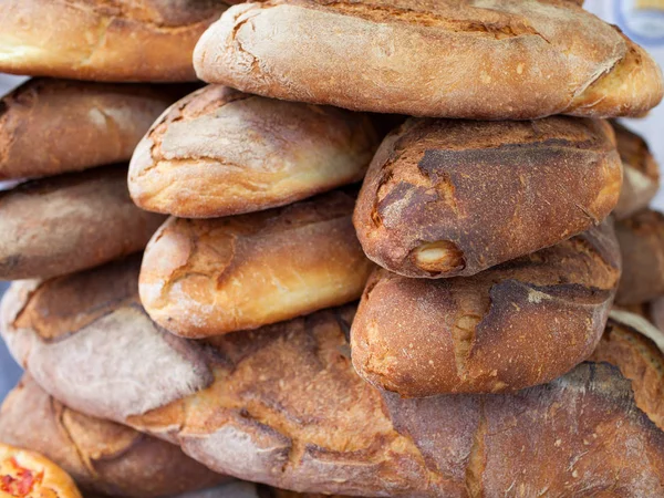 Pane pugliese in pila — Foto Stock