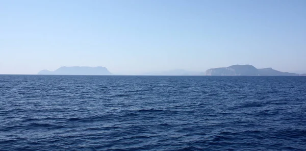 Segeln zur Insel Sardinen — Stockfoto