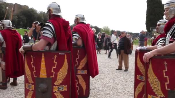 Roma Italia Abril 2015 Grupo Legionarios Fielmente Reconstruido Por Grupo — Vídeos de Stock