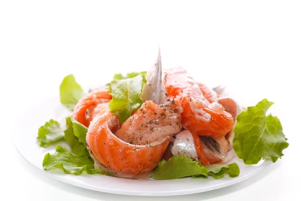 Vientres de salmón salado con especias — Foto de Stock