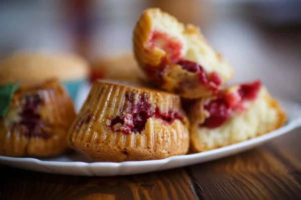 Sweet muffins stuffed with cherries — Stock Photo, Image