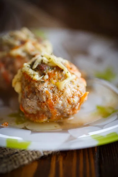 Steamed meatballs tangled meat with carrots — Stock Photo, Image