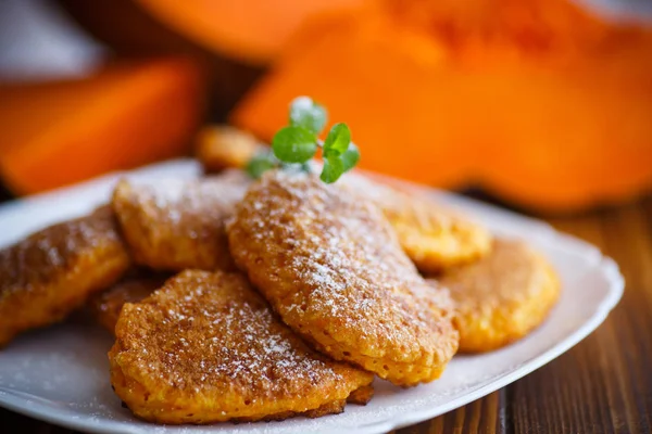 Sweet pumpkin pancakes — Stock Photo, Image